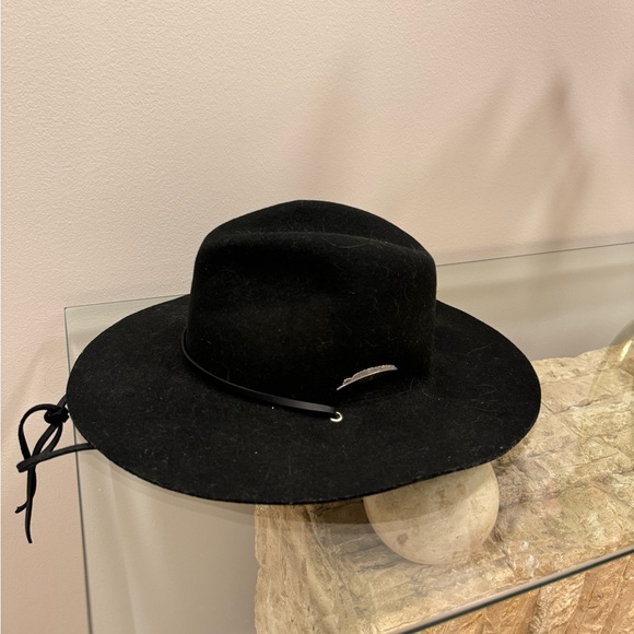 Brixton Black Hat - Picture 1 of 2